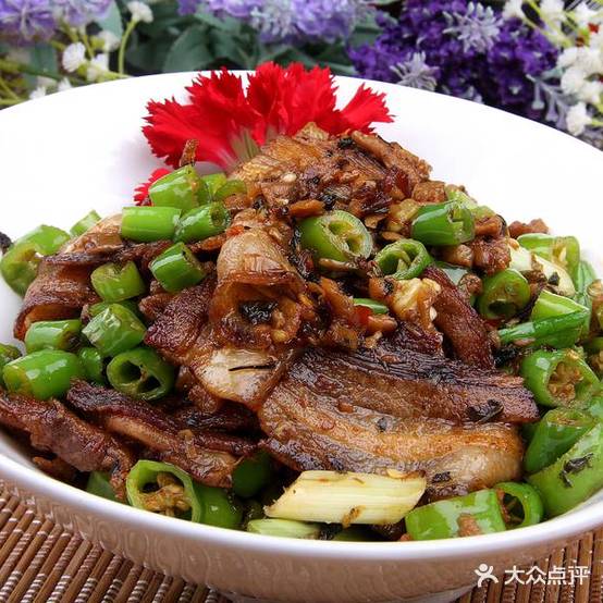 火辣土菜馆