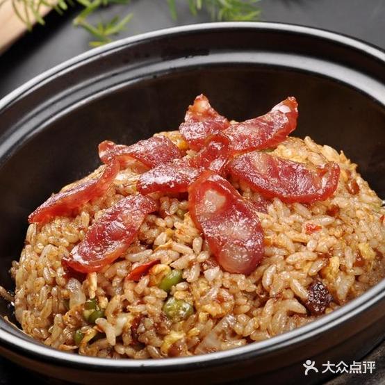 广味煲仔饭(四鹤店)