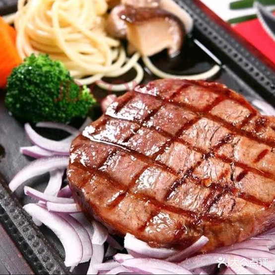 SYL堤边牛排(江汉路点)