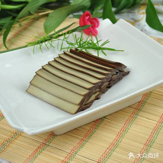 回伟串串香(总店)