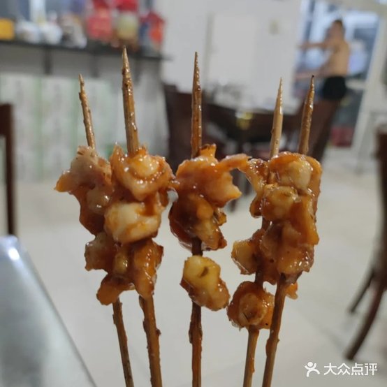 银河回尼饭店