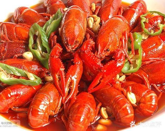 烧烤城龙虾馆烤鱼(黄杨梅一区店)