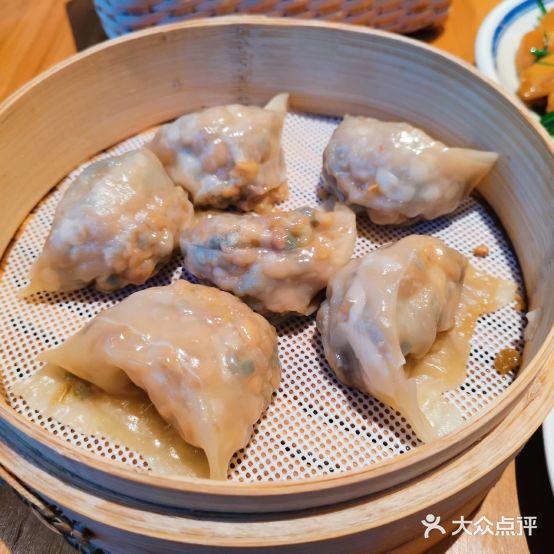 荣家小吃(灵湖湖畔店)