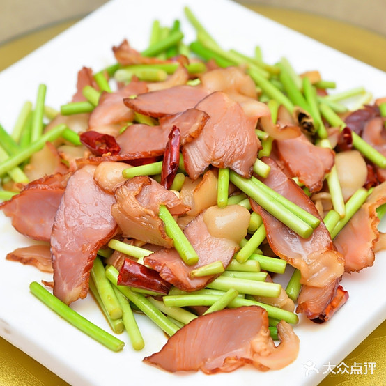 湘聚·辣过瘾木头饭(定州店)