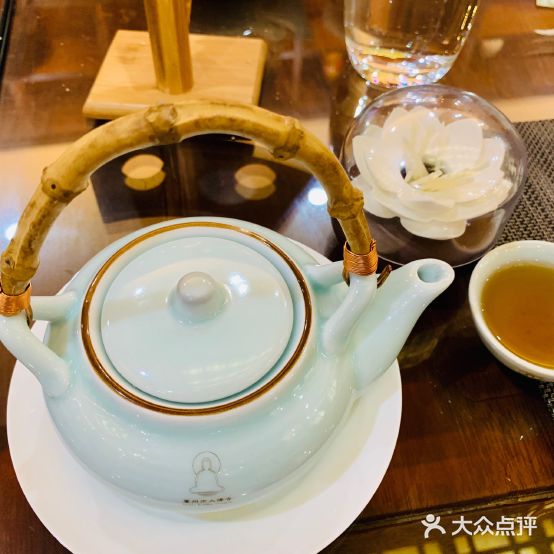 大佛寺高级速食自助餐厅