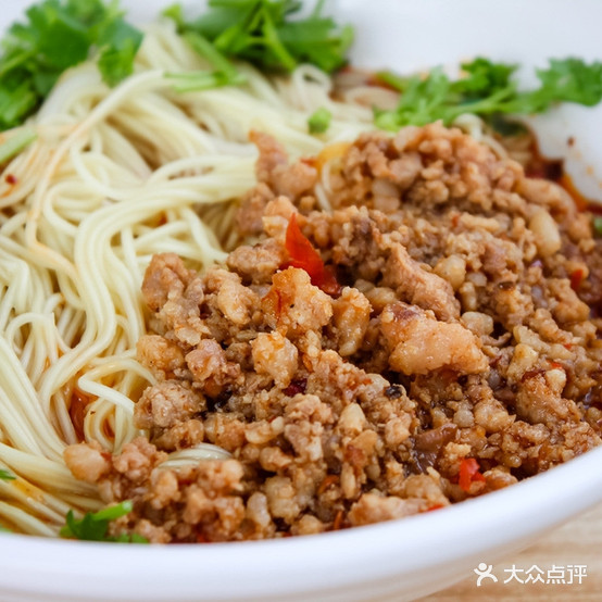 安远三鲜面(东郊路店)