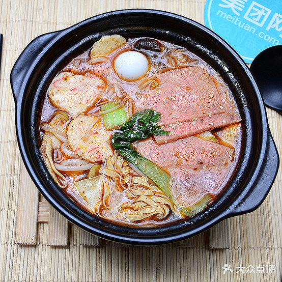 覃式四鲜罐罐米线(武隆店)