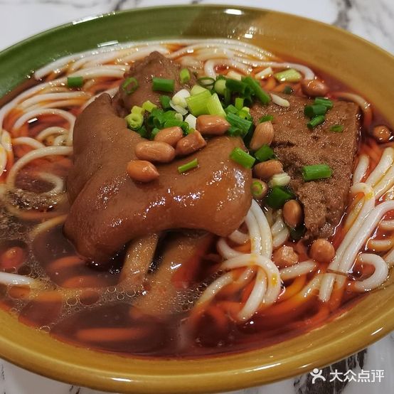 红烧鸡脚粉面馆(虹机厂店)