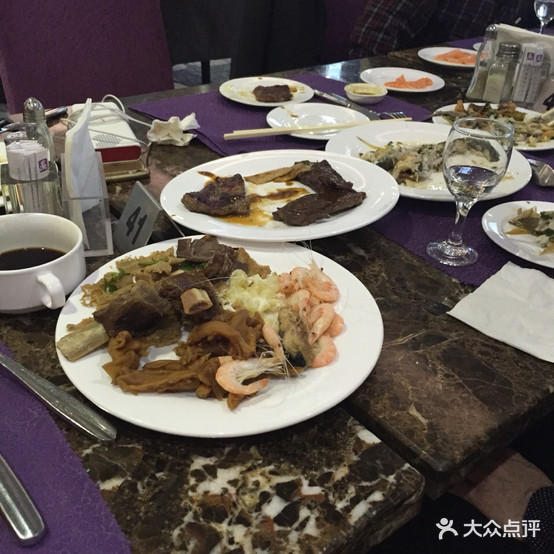 罗阳春宴会城
