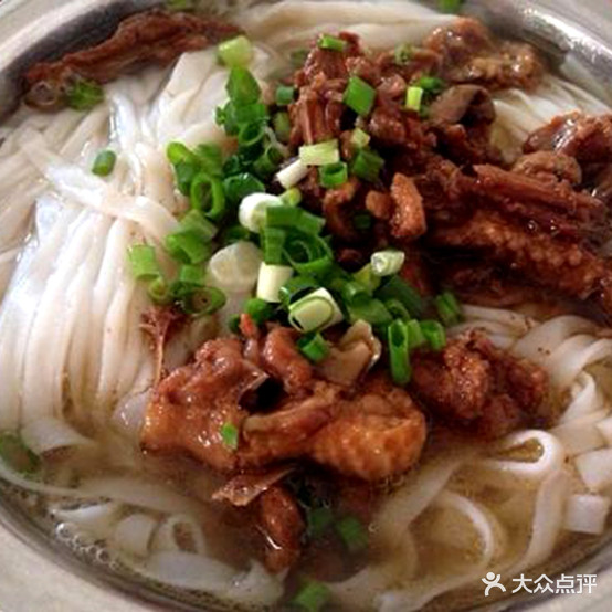 罗记桥圩鸭肉粉·福绵鸭·香肉火锅(百诞路店)