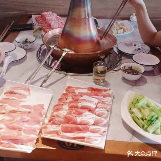 北方源东北菜铁锅炖菜北京铜锅涮肉(保合金顺隆广场店)