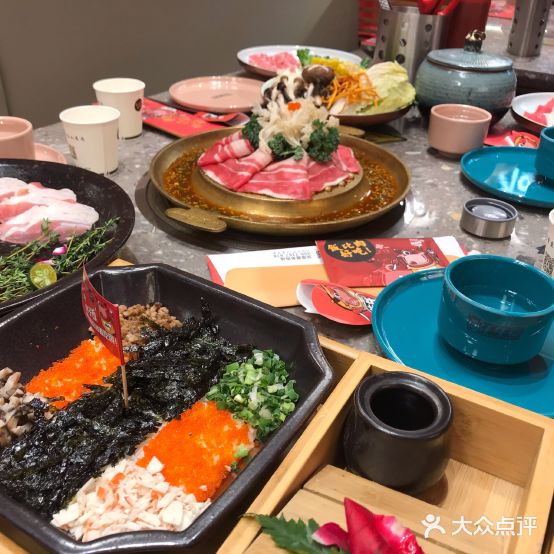 牛牛章·章宇水煎肉(光谷世界城店)