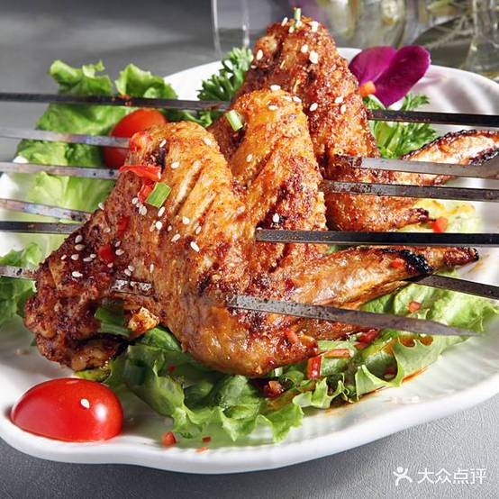 聊味嘉烧烤店