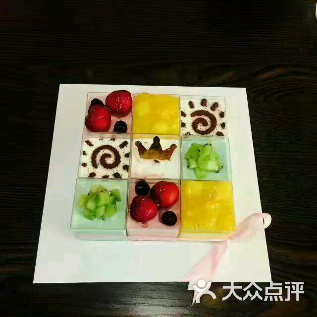 好先生烘焙坊(华原小区店)