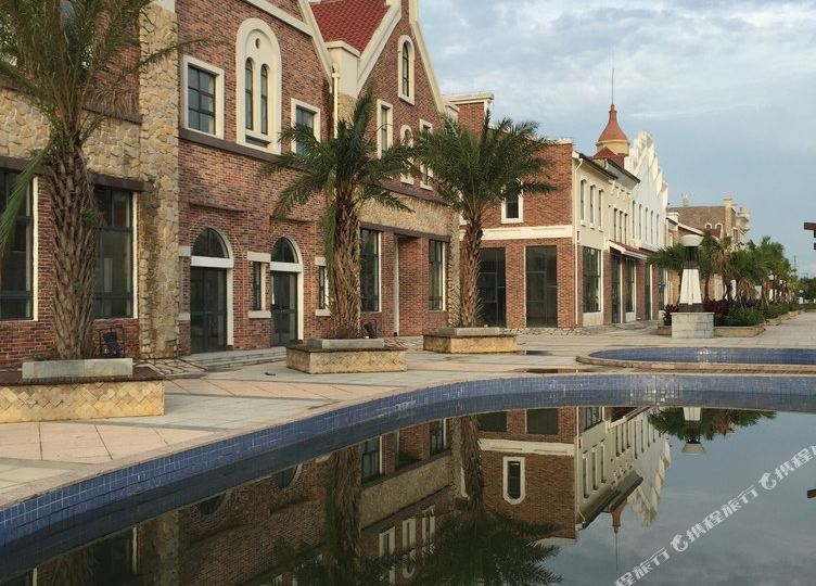 地址(位置,怎么去,怎么走):  防城港市港口区迎宾街逢时商业海景大厦