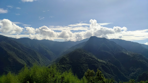 登屹美山庄