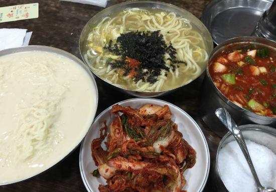 首爾 >> 美食標籤: 美食餐館韓國菜韓國料理 chungmu noodles soup共