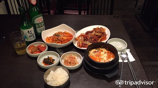 延滟烧日式炭火烧肉
