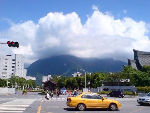 7-ELEVEN 慈济门市