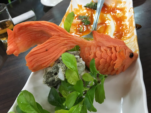 五味八珍餐馆