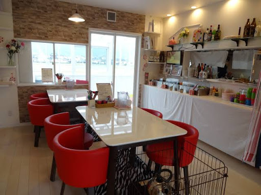 Scarlett Cafe&Wine Bar