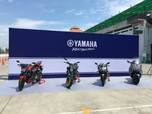 YAMAHA花莲Ysp(新轮大型重机旗舰店)