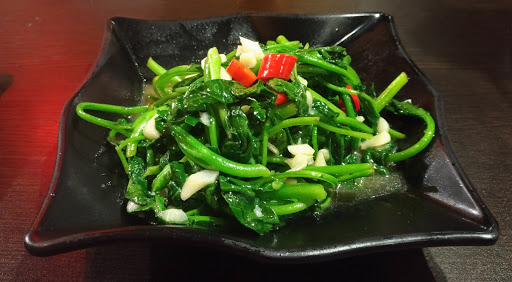 忆红楼烧烤热炒