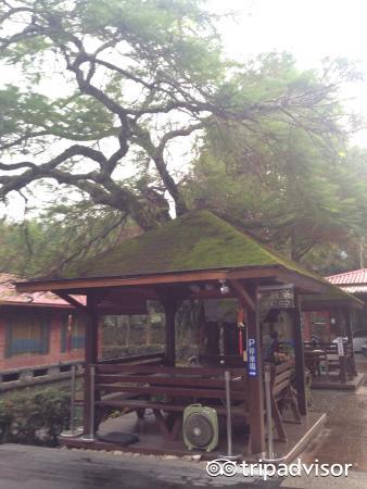 土角厝水上餐厅