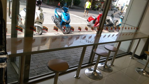 7-ELEVEN 大运通门市