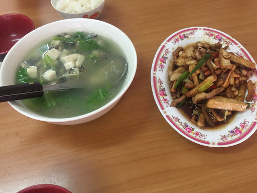 小邱嶝饭店厨房