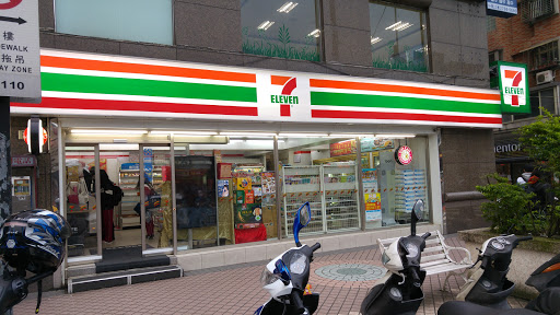 全家便利商店(德林店)