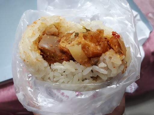 明瓢鑫汽车煎炸葱油饼
