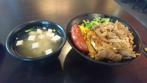 豆浆中式早煌餐店