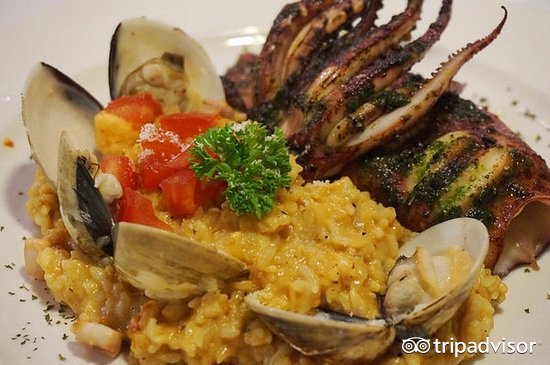 Capricciosa Premium Far Eastern Sogo Taipei Tianmu Branch