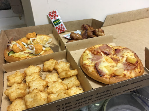 PIZZA HUT必胜客(高雄十全店)