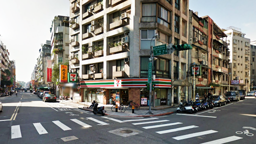 7-ELEVEN 保圣门市