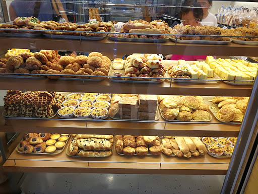 米滋崎专业烘焙台中中港店B2