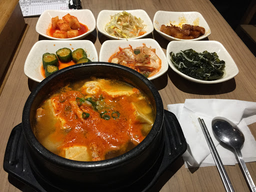 九尾韩国豆腐煲