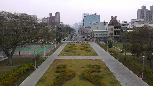 高雄临港线铁路北号志楼