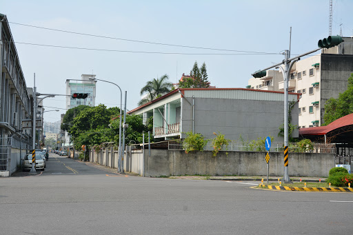 陈澄波画架-安乐街维新路口