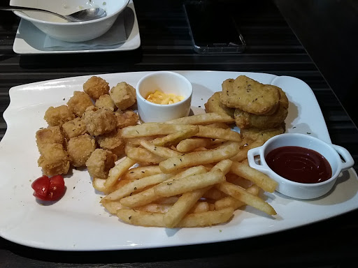 瓦城泰国料理 -(桃园中正店)