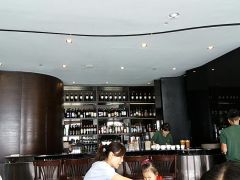 Club Bar