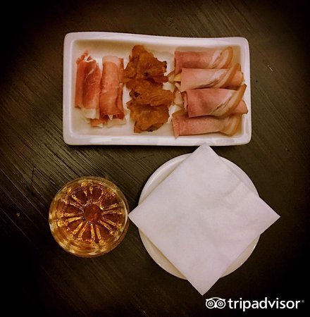 The Oasis Tavern 绿洲酒馆