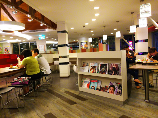 卖当劳(桃园大兴西店)