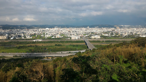 墨砚山观景致台