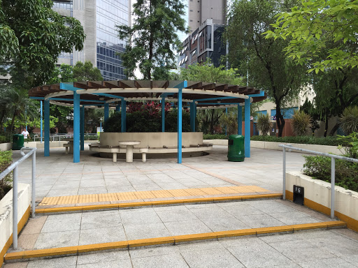 临华街游乐场