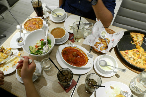 必胜客(西洋菜南街店)