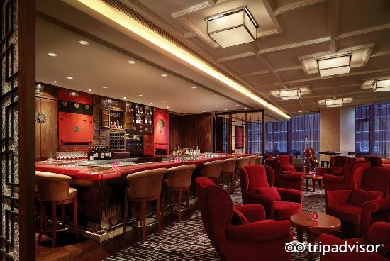 Chin Chin Bar (Hyatt)