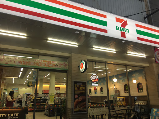 7-ELEVEN 崇金门市