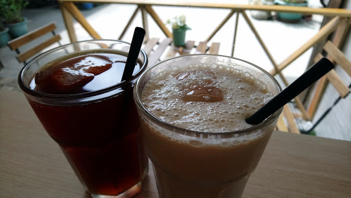 串吴穴湖